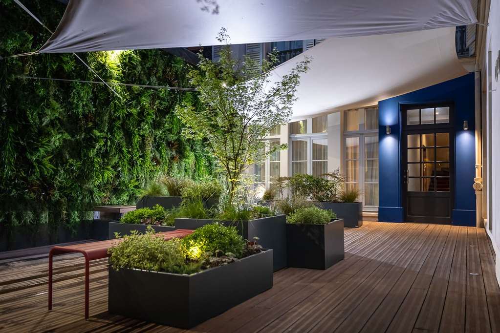 residence and spa le prince regent