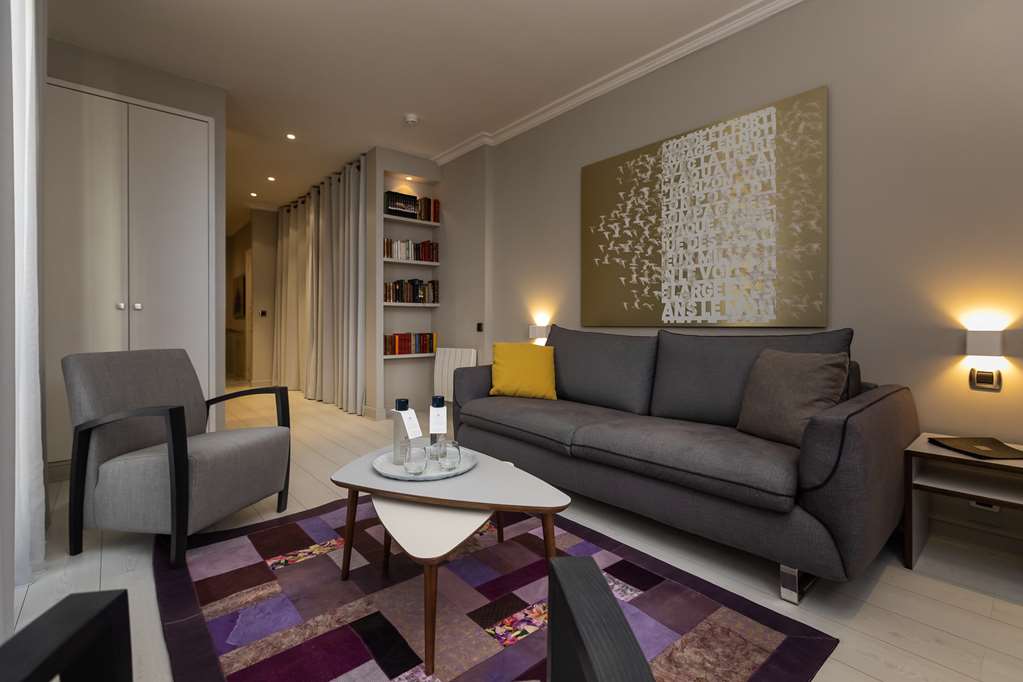 residence and spa le prince regent