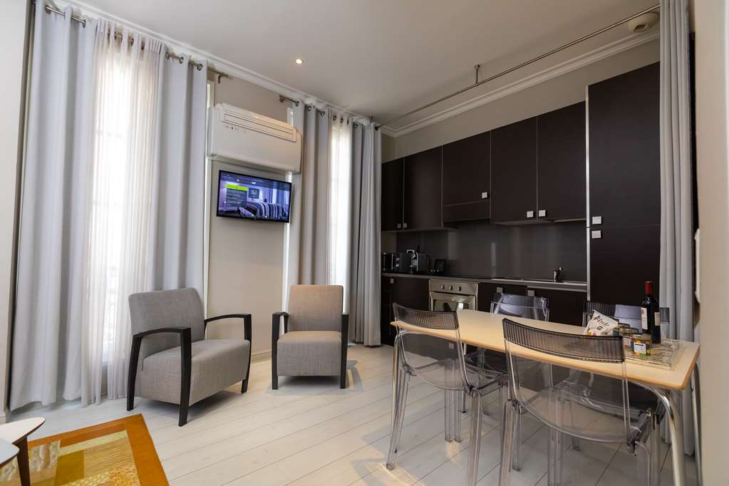 residence and spa le prince regent