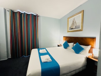 hotel bellevue paris montmartre