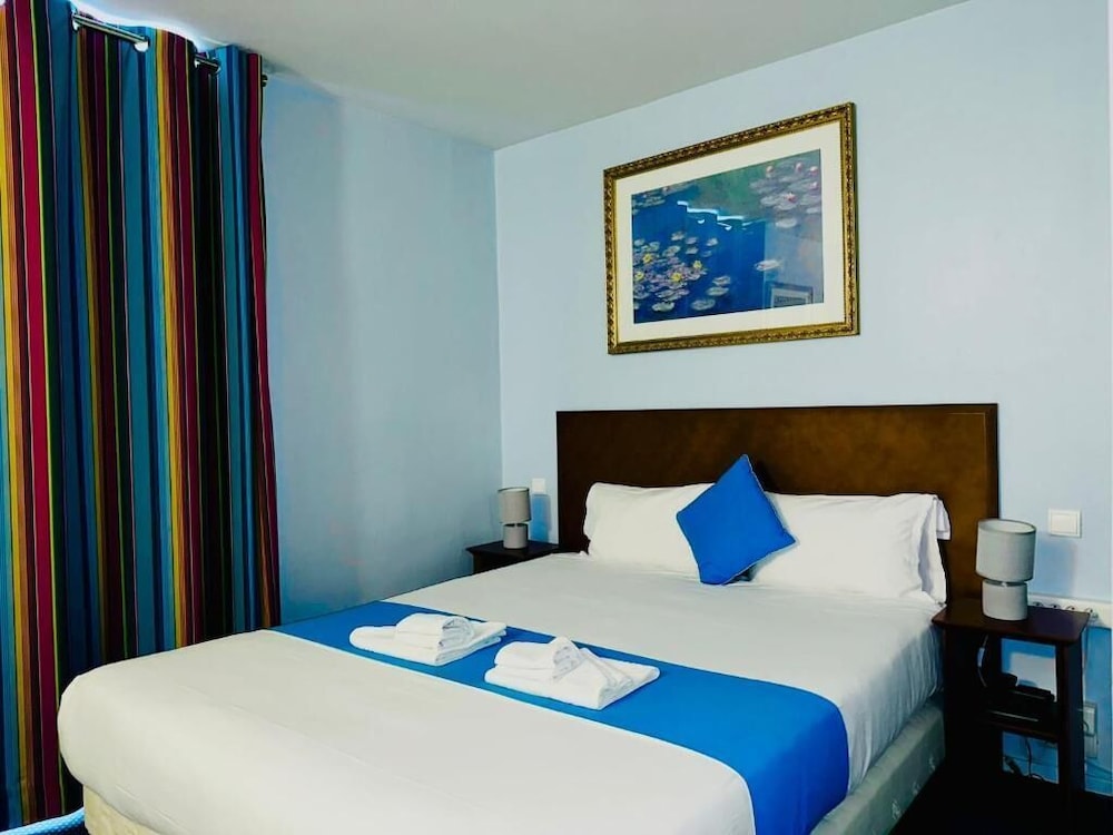 hotel bellevue paris montmartre