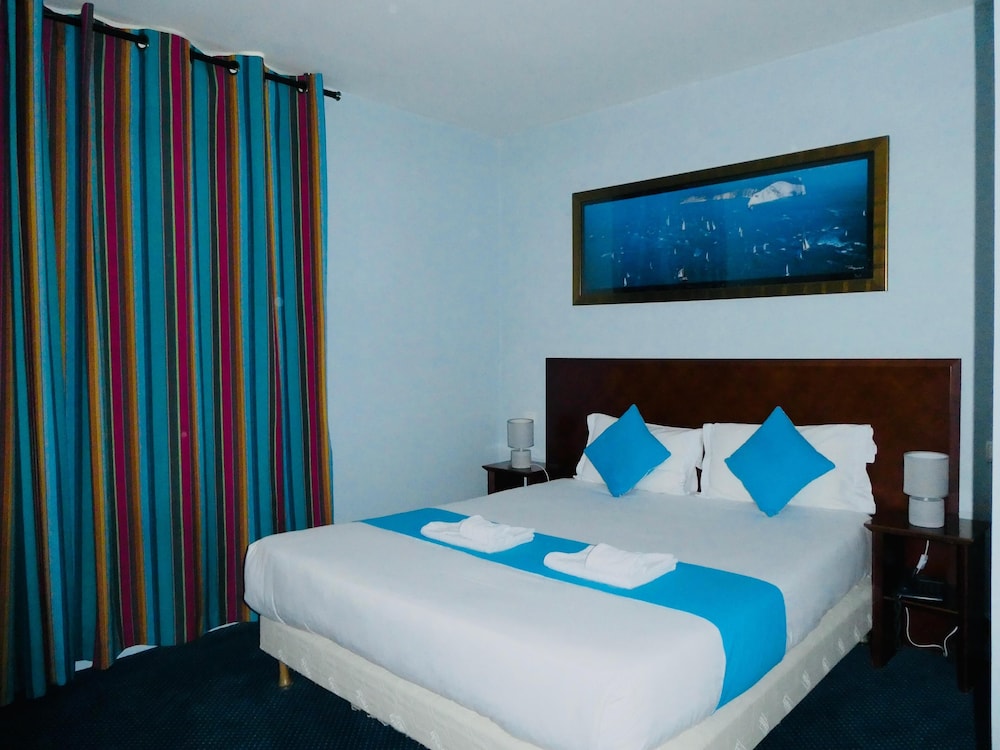 hotel bellevue paris montmartre