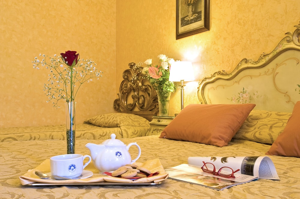 villa s lorenzo adults only