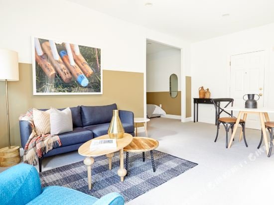 sonder the avenue flats