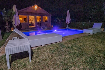 shemsmoon suites and spa