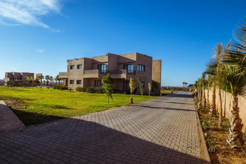 shemsmoon suites and spa