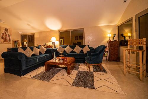 shemsmoon suites and spa