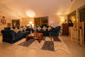 shemsmoon suites and spa