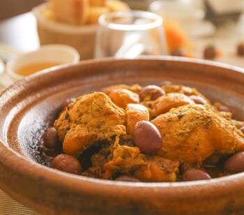 shemsmoon suites and spa