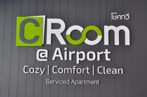 c room at airport by choktawee