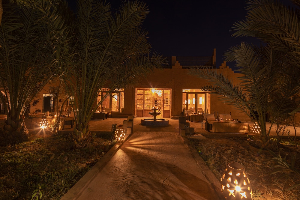 kasbah sahara services hotel