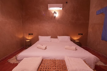 kasbah sahara services hotel