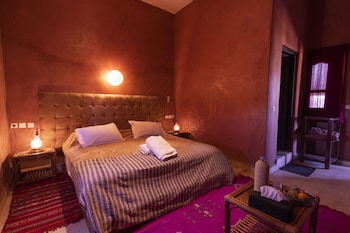 kasbah sahara services hotel