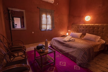 kasbah sahara services hotel