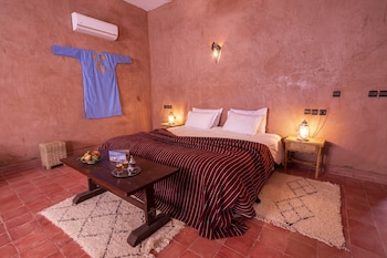 kasbah sahara services hotel