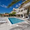 pool apartments tolo