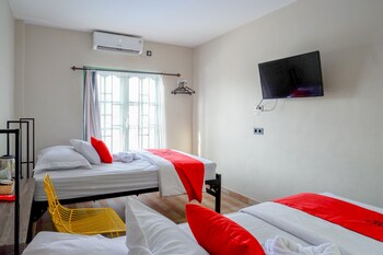 reddoorz jalan jenderal sudirman palopo