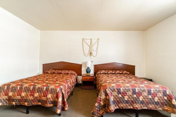 colonial hotel