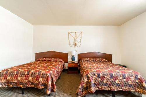 colonial hotel