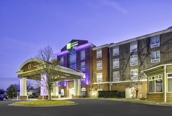 Holiday Inn Express And Suites Kansas City Grandvi,Jackson>>Grandview,3 star