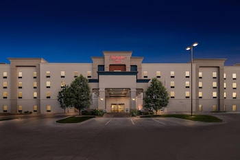 hampton inn omaha west dodge road old mill