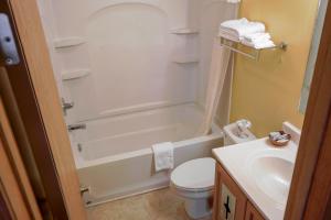 regal inn coffeyville