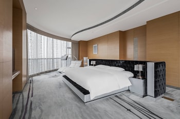 renaissance chengdu hotel