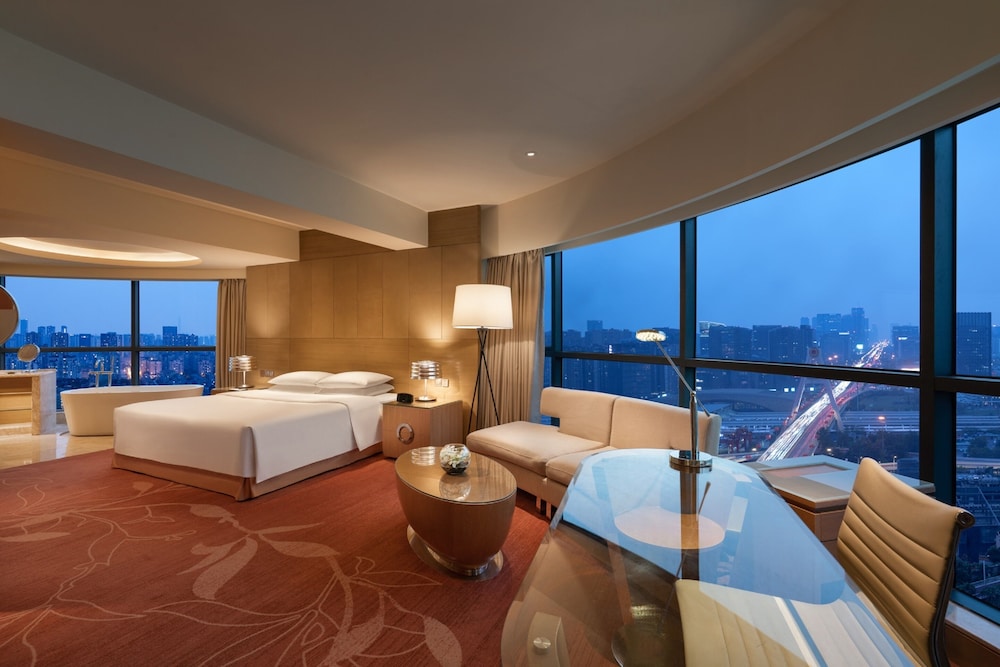 renaissance chengdu hotel