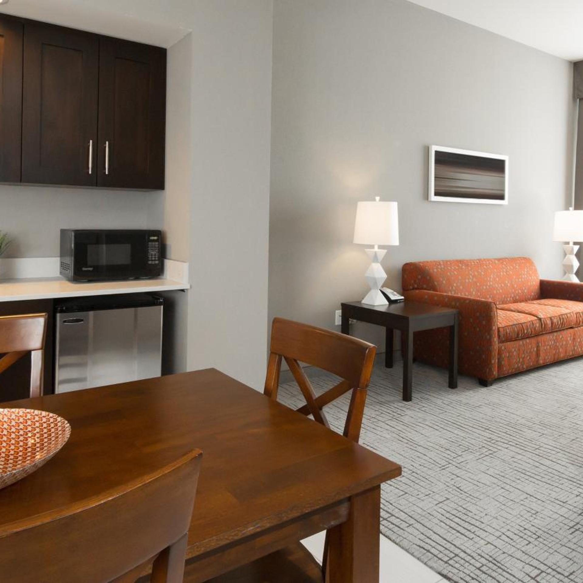 holiday inn hotel and suites davenport by ihg