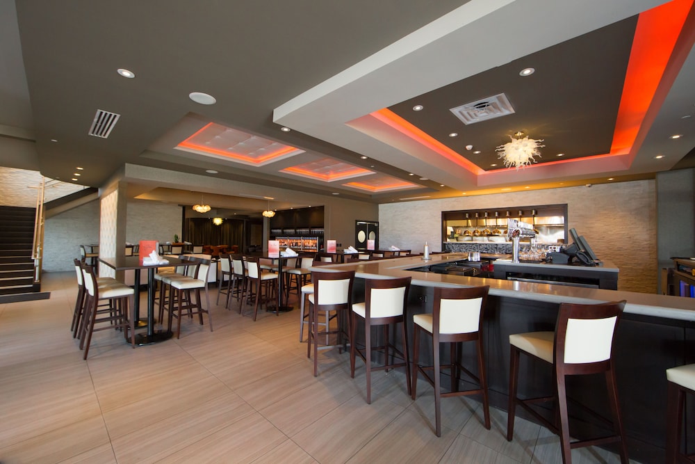 holiday inn hotel and suites davenport by ihg