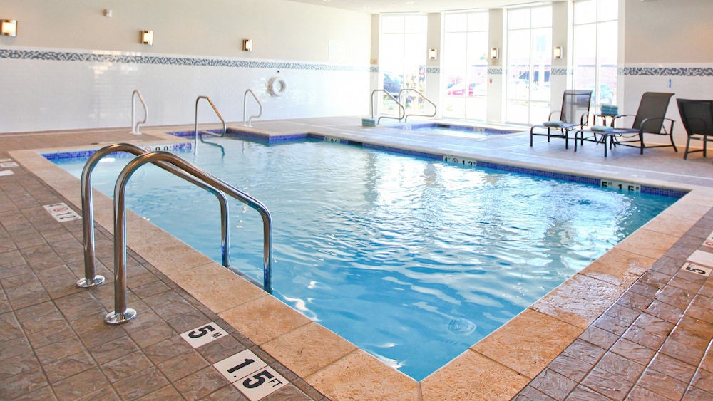 holiday inn hotel and suites davenport by ihg