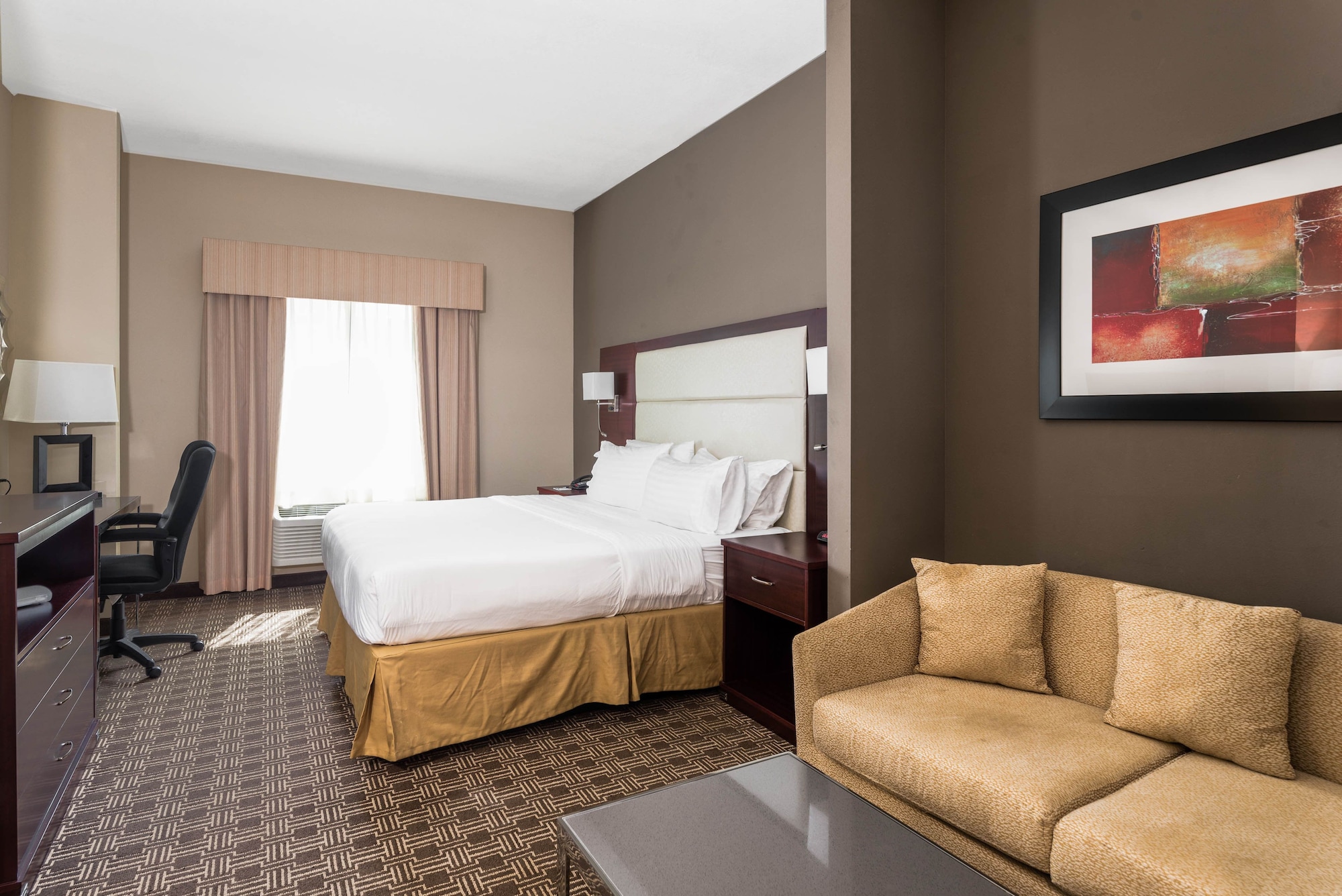 holiday inn express and suites lantana by ihg