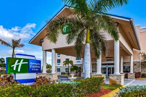 holiday inn express and suites lantana by ihg