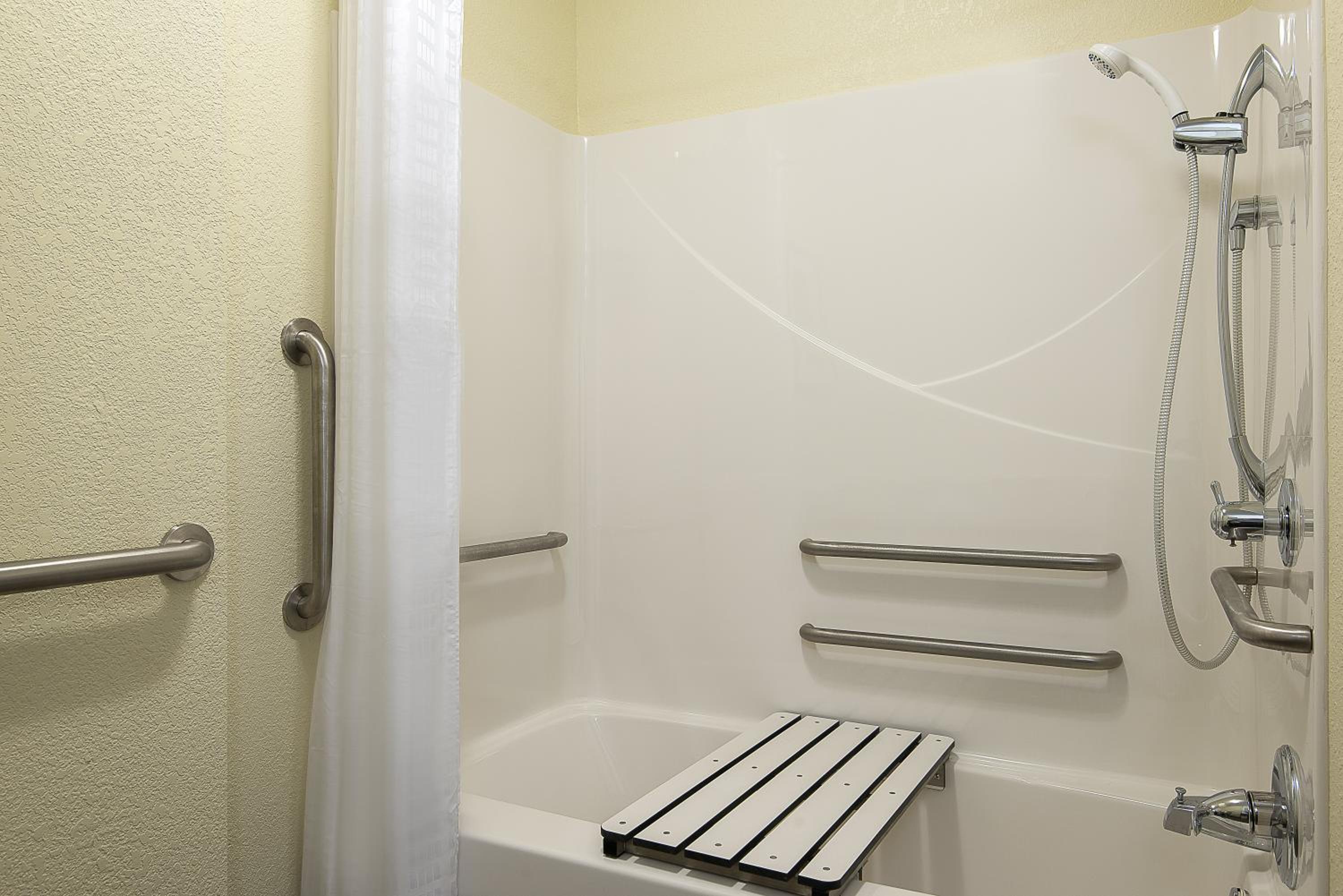 candlewood suites bloomington by ihg