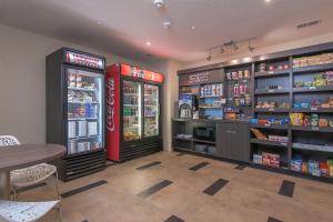 candlewood suites bloomington by ihg