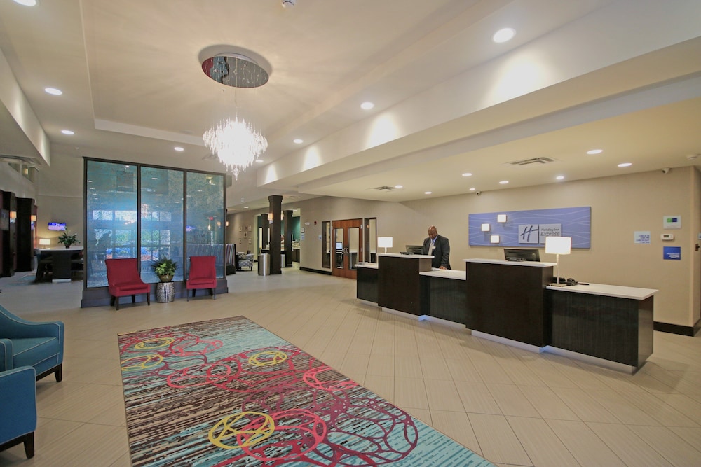 holiday inn express and suites charlotte north by ihg