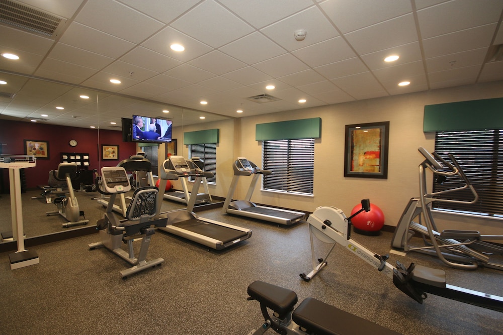 holiday inn express and suites charlotte north by ihg