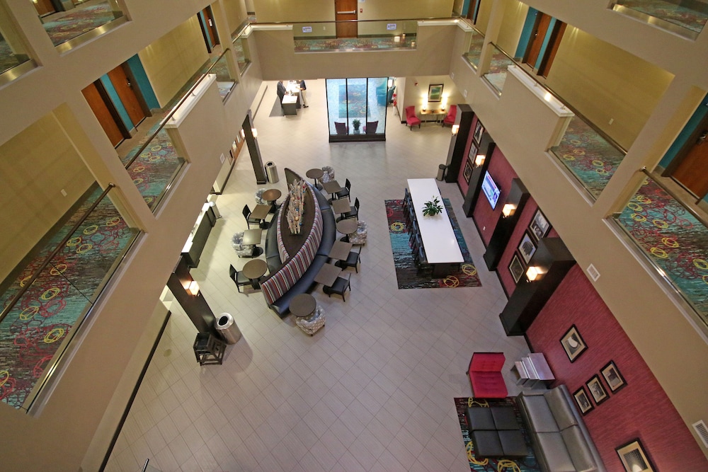 holiday inn express and suites charlotte north by ihg