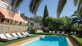 hotel la fuente de la higuera