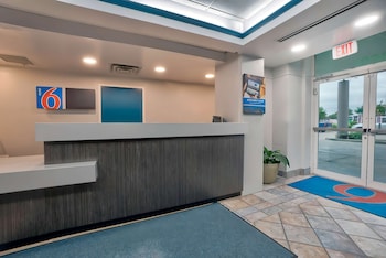 Motel 6 Benbrook, Tx - Fort Worth,Fort Worth>>Benbrook,2 star