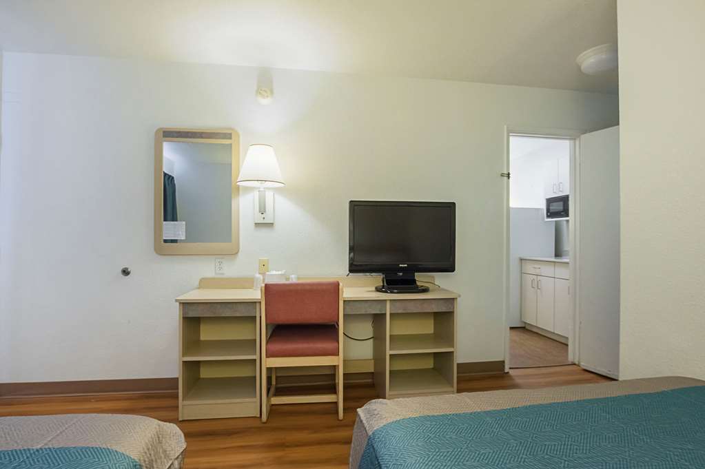 motel 6 rochester mn