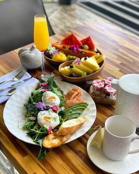 makanda by the sea only adults