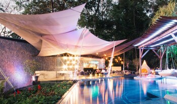 makanda by the sea only adults