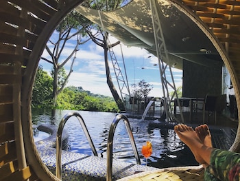 makanda by the sea only adults