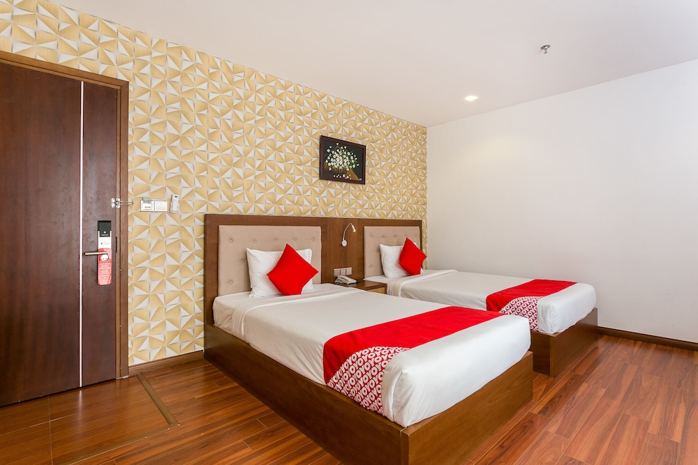 centre hotel