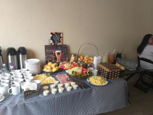 pe na areia beach hostel