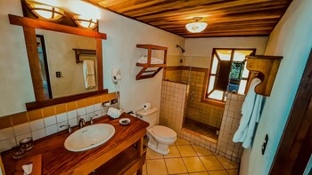 villa blanca cloud forest hotel retreat