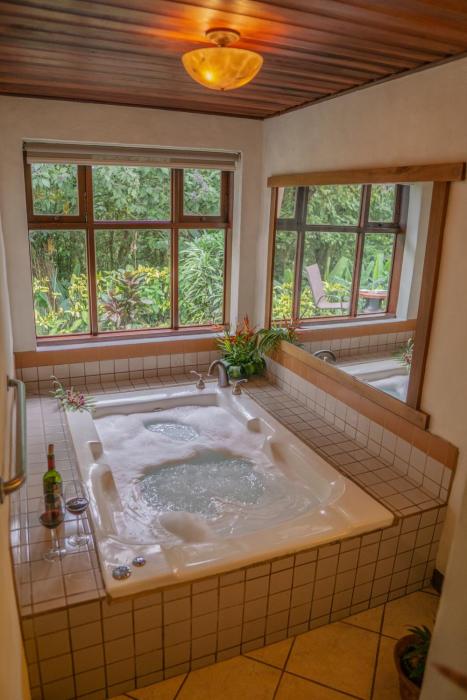 villa blanca cloud forest hotel retreat