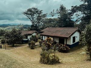 villa blanca cloud forest hotel retreat