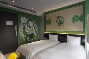 cityinn hotel plus taichung station branch